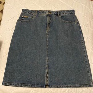 denim skirt